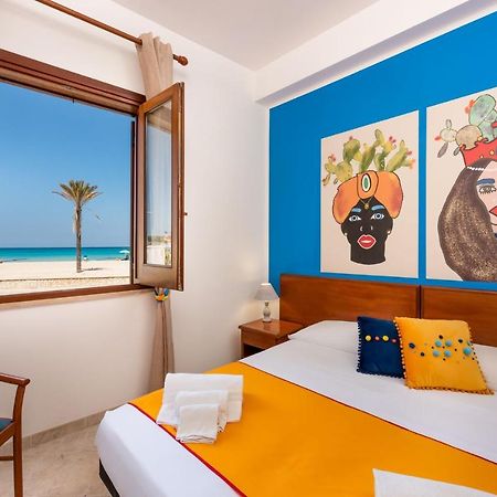 I Tre Golfi Beach Apartments 산비토로카포 외부 사진