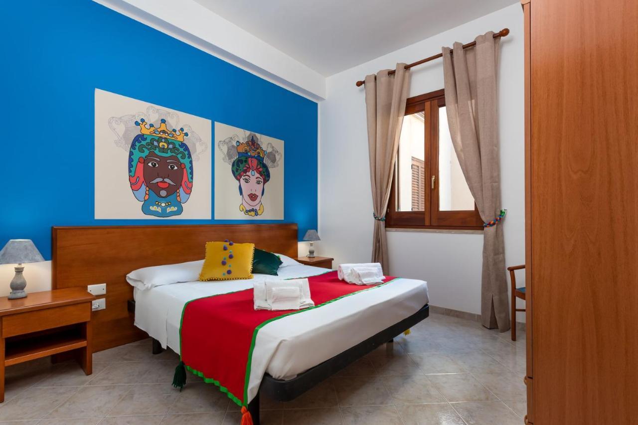 I Tre Golfi Beach Apartments 산비토로카포 외부 사진