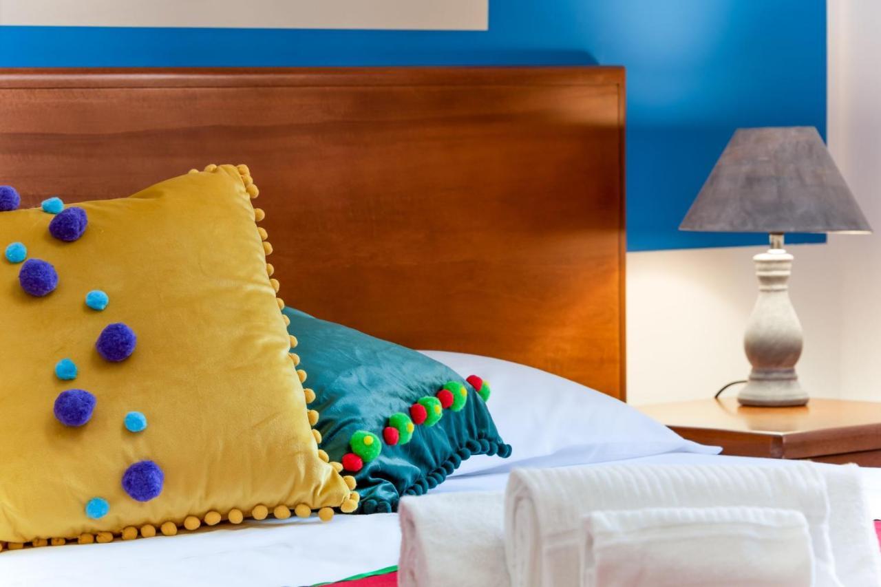 I Tre Golfi Beach Apartments 산비토로카포 외부 사진