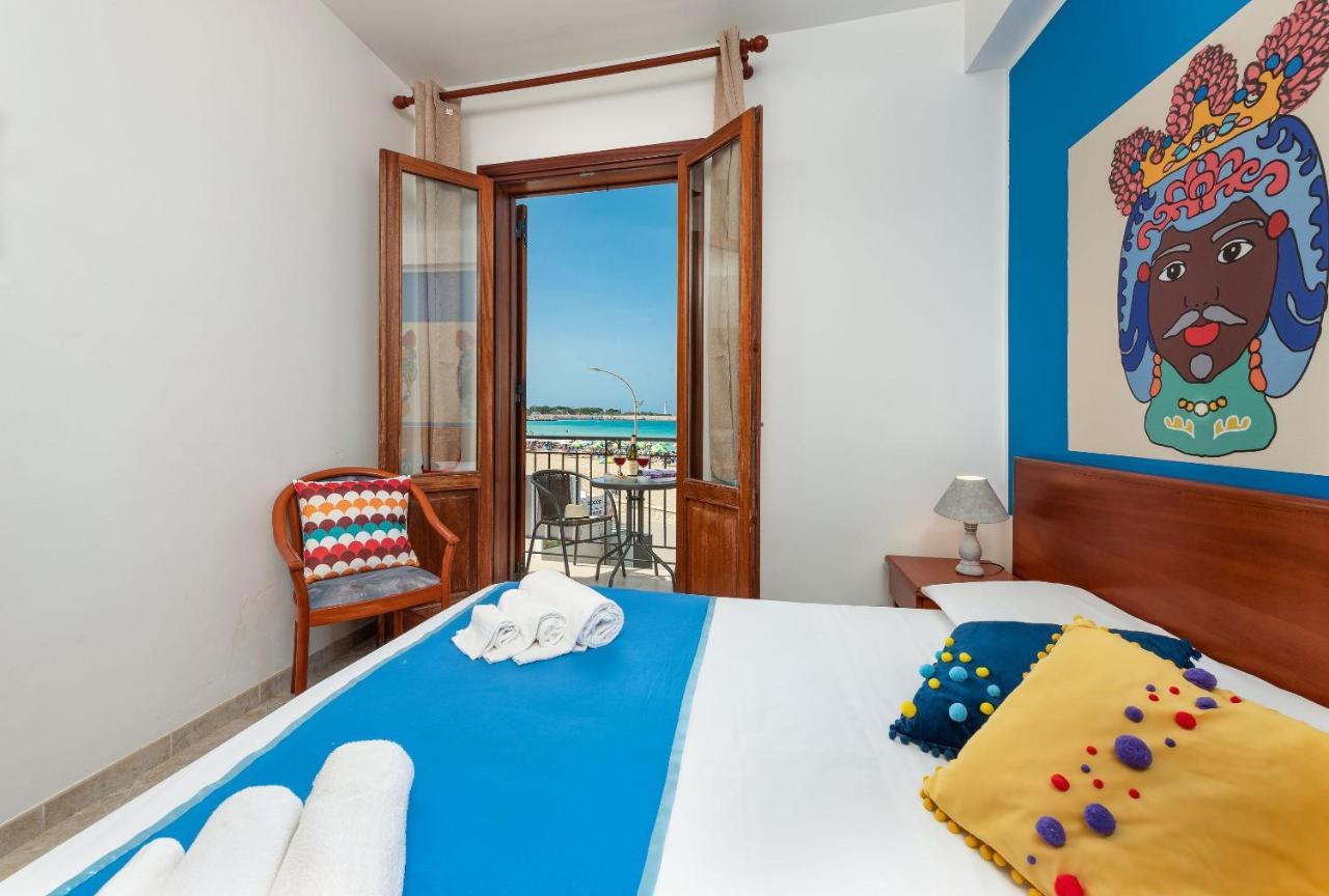 I Tre Golfi Beach Apartments 산비토로카포 외부 사진