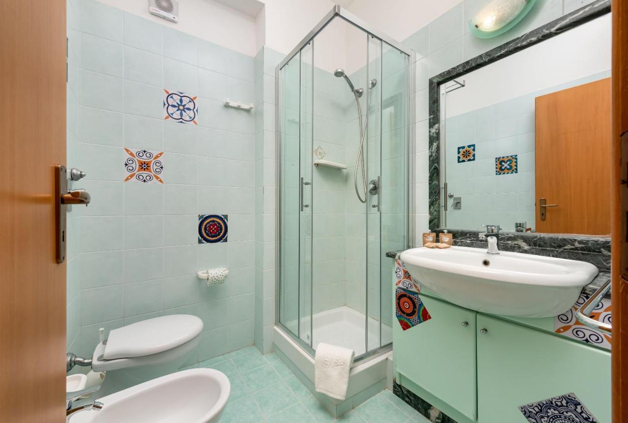 I Tre Golfi Beach Apartments 산비토로카포 외부 사진